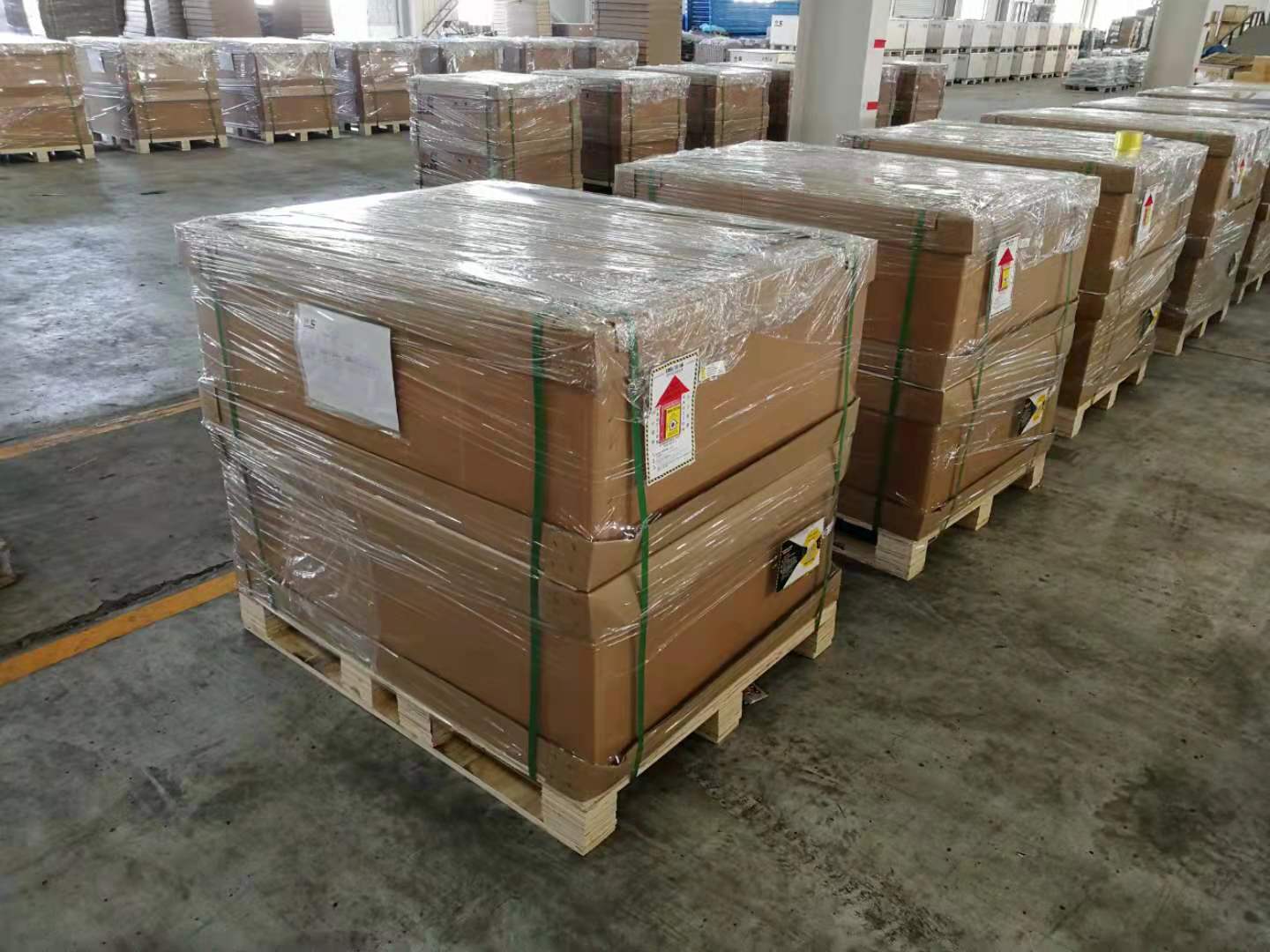 6C缸體紙箱包裝2