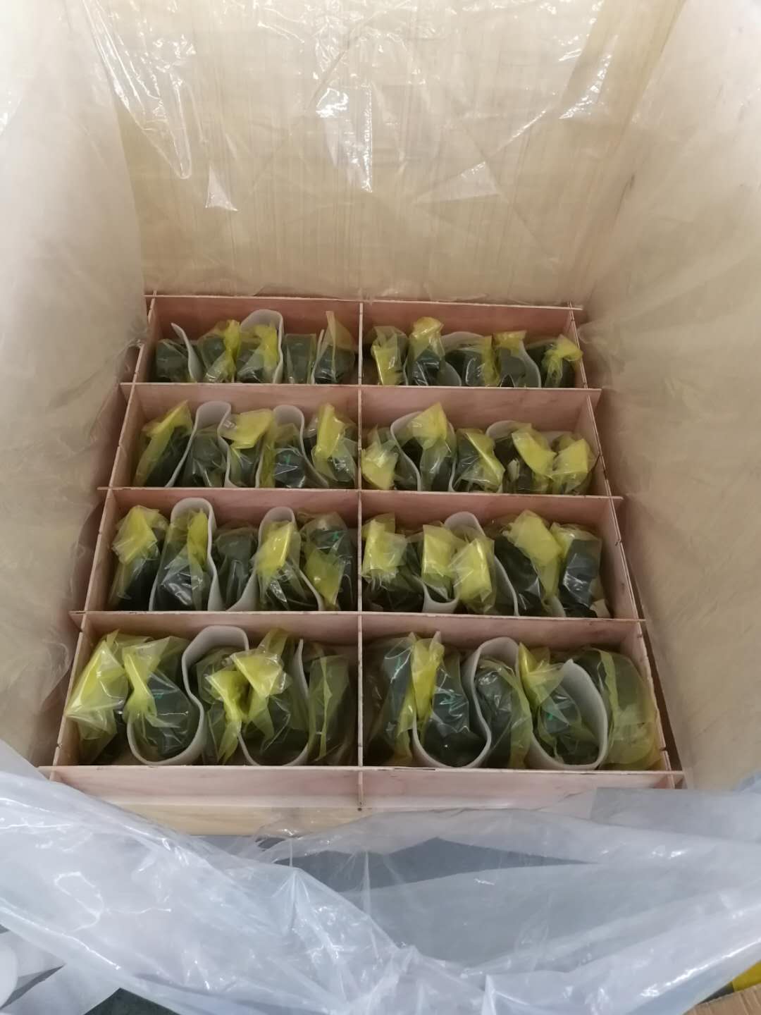 空調(diào)壓縮機(jī)支架包裝